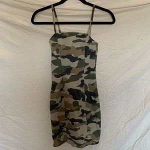 Camp bodycon dress